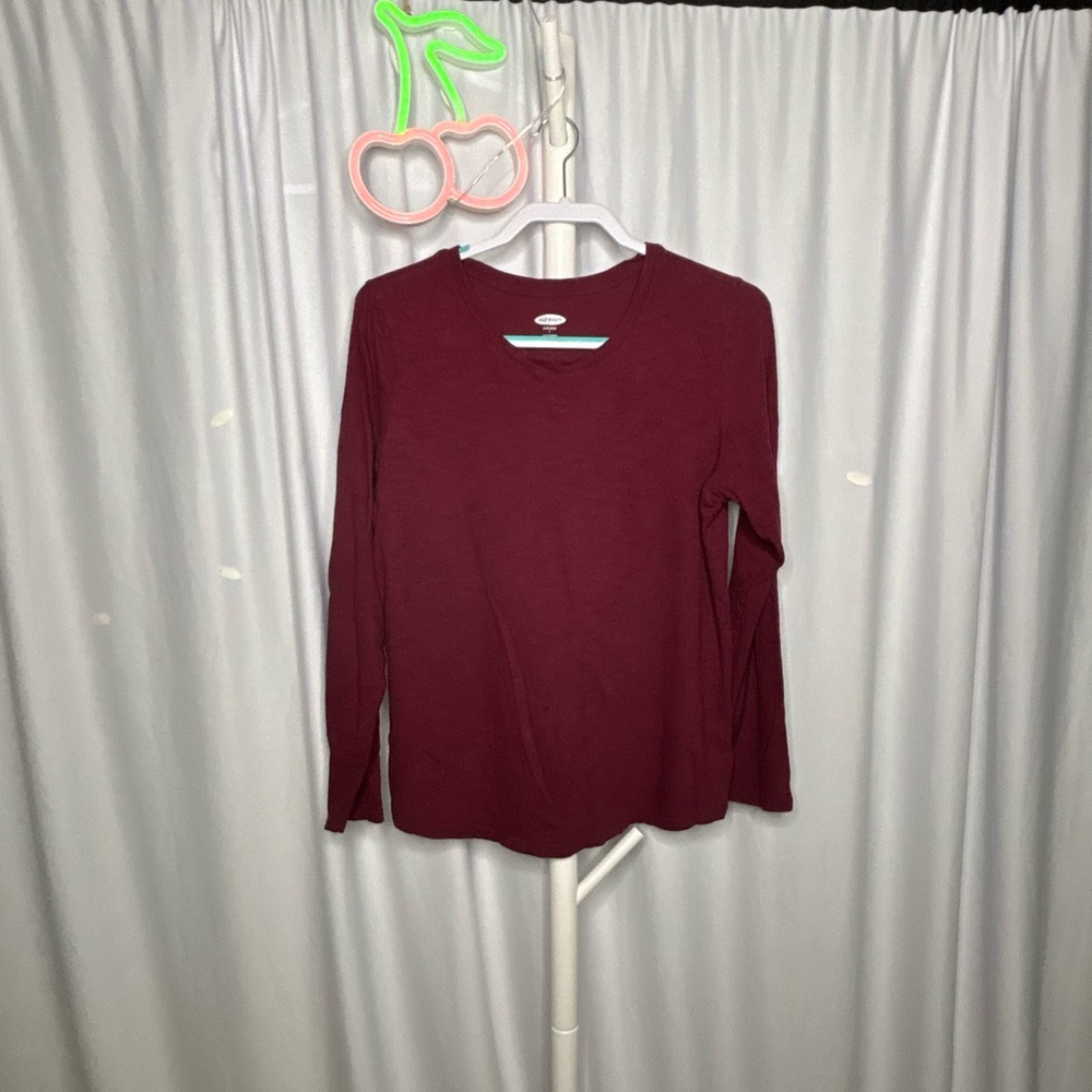 HOT SALE 🔥 Old Navy Deep Red Long Sleeve Tee